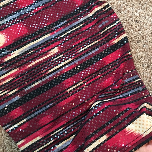 SEQUIN SPARKLE SLEEVELESS SHIRT✨❤️ - Picture 5 of 5